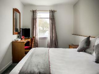 Oyo Glenpark Hotel