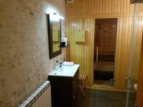 Les Casetes Del Congost Vilatge Resort