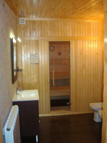 Les Casetes Del Congost Vilatge Resort