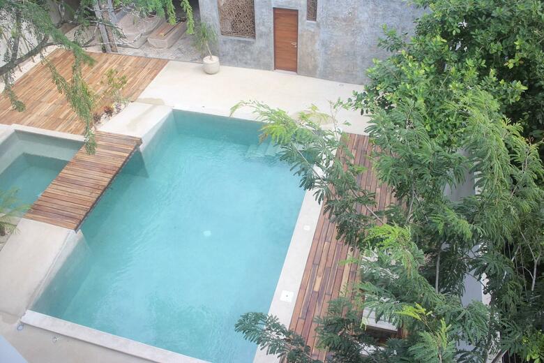 Little Gem Charme Hotel