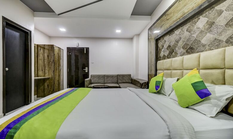 Treebo Trend Hotel Sahara Suites