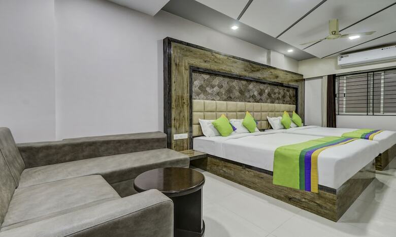 Treebo Trend Hotel Sahara Suites