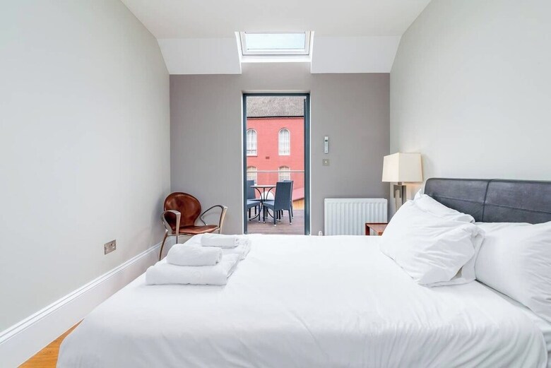 Apartamento Modern 2br Home In Dalston W/balcony, Fits 4