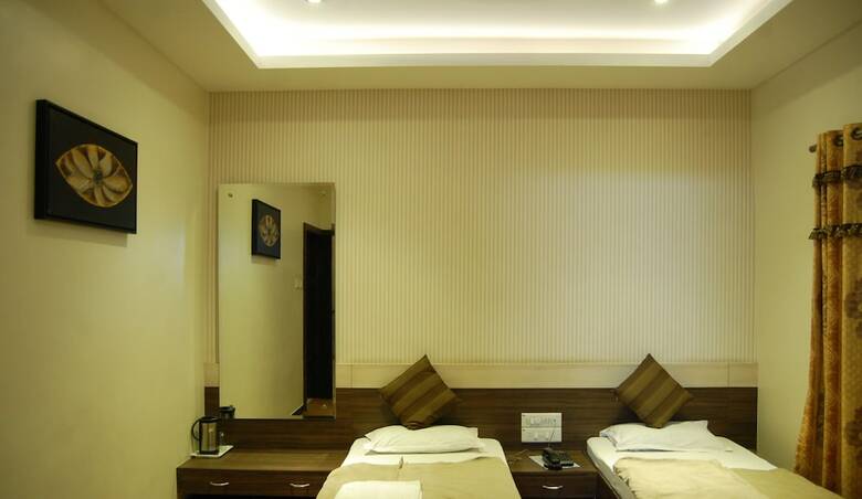 Hotel Purva