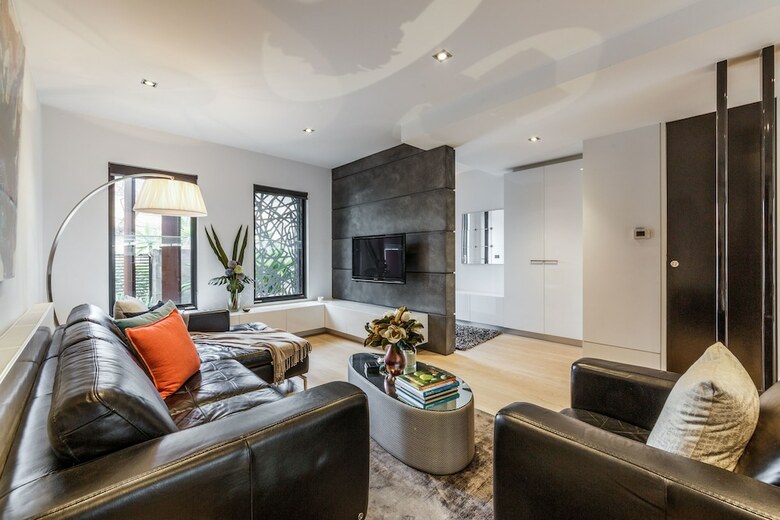 Luxury Designer Townhouse Parking