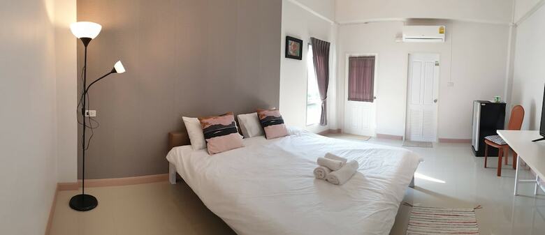 Apartamentos Prinya House