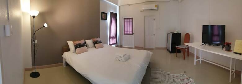 Apartamentos Prinya House