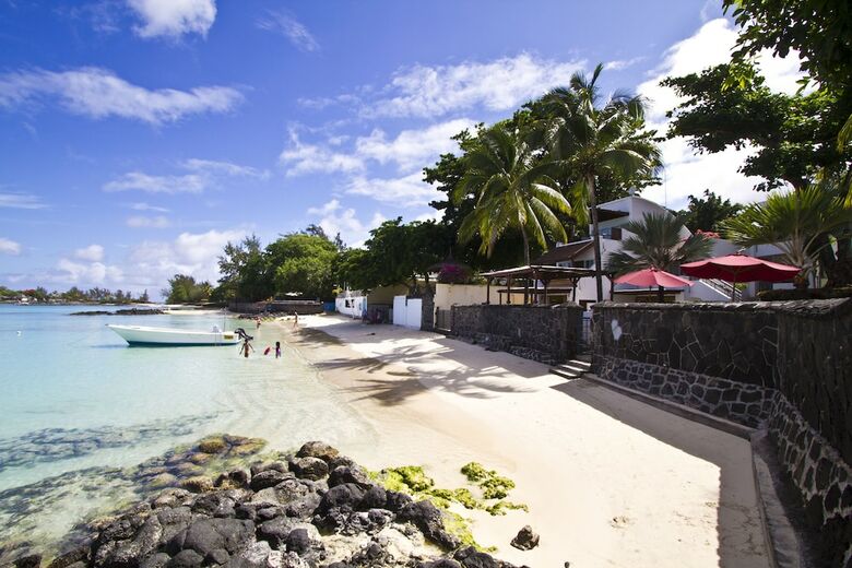 Le Beachclub Serviced Apartments And Villas