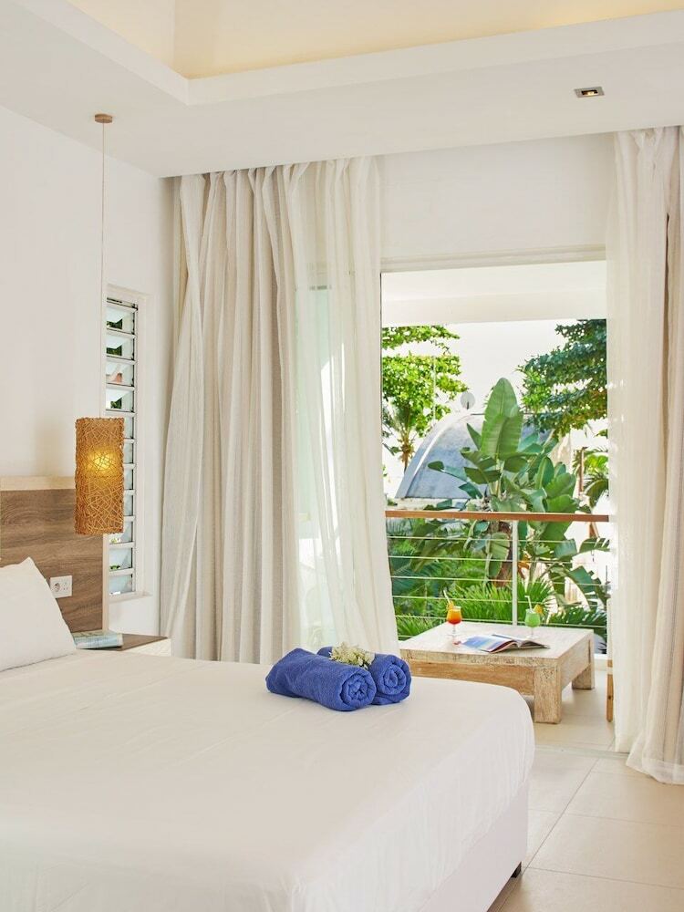 Le Beachclub Serviced Apartments And Villas