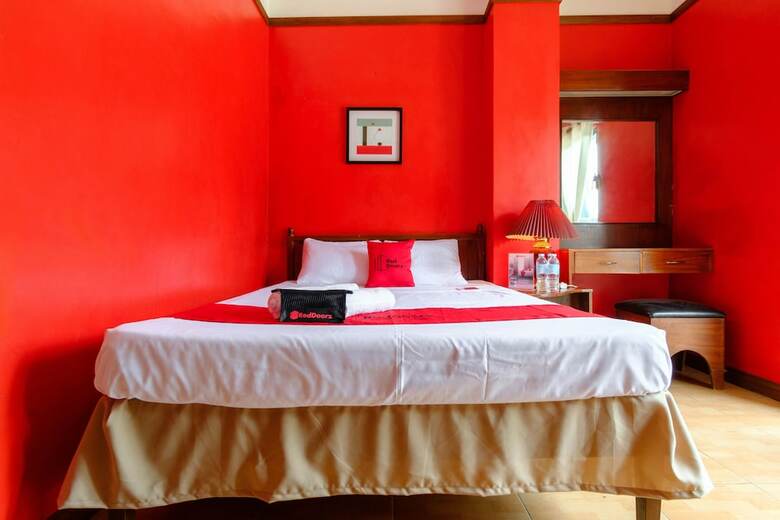 Hotel Reddoorz @ Ramos Lacson Street