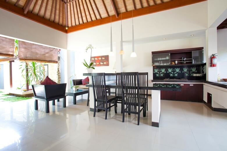 Hotel The Rishi Villa