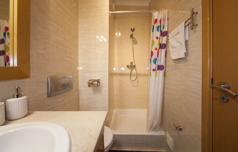 B44 - Alto Do Quint�o Central Apartment