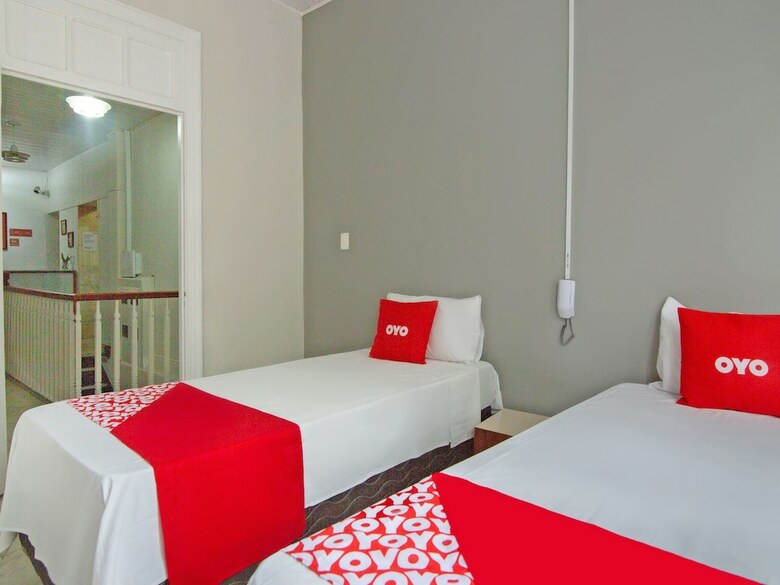 Oyo Hotel Castro Alves