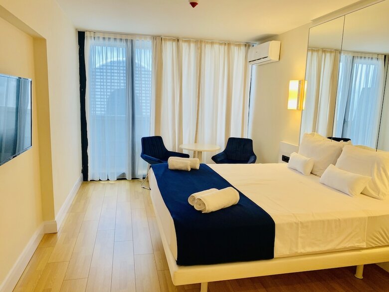 Aparthotel Royal Sea Breeze Apartment