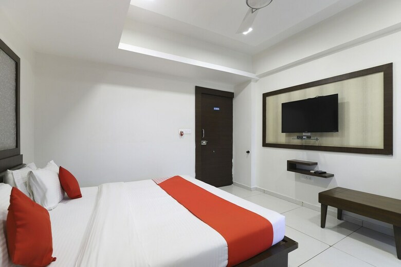 Oyo 48886 Hotel Sagar Inn