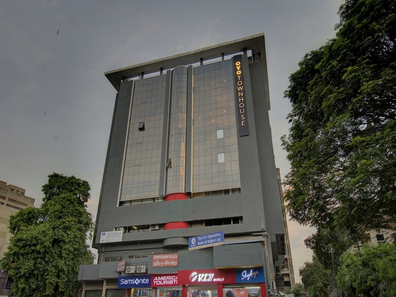 Oyo Townhouse 170 Shagun Hotel