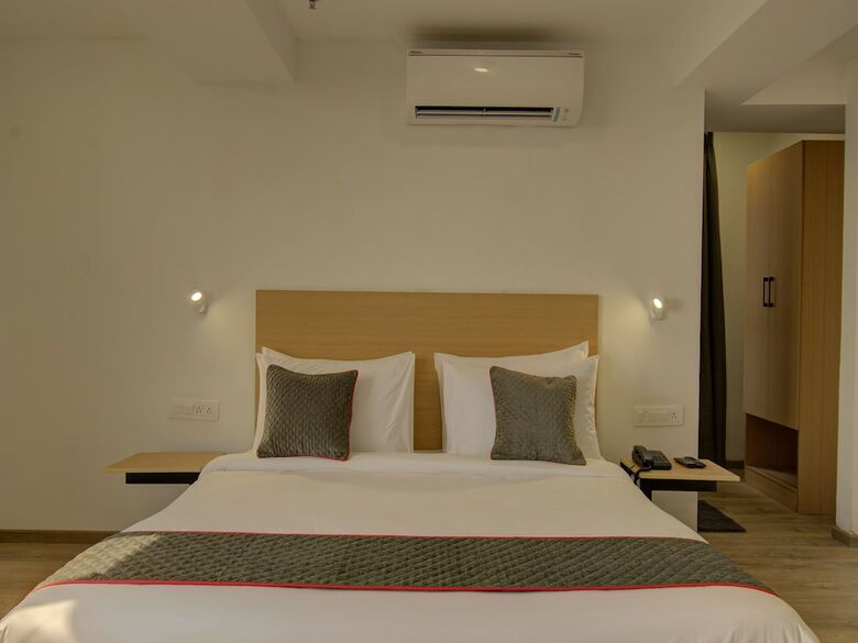 Oyo Townhouse 170 Shagun Hotel
