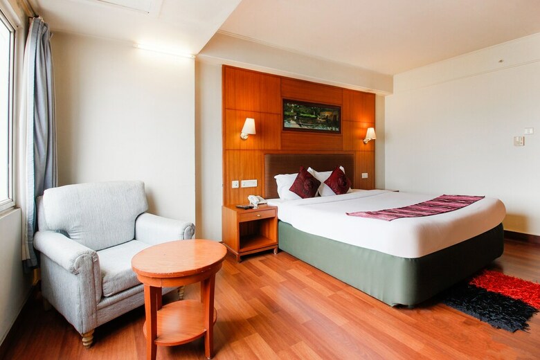 Palette - Hotel Trishul Grand