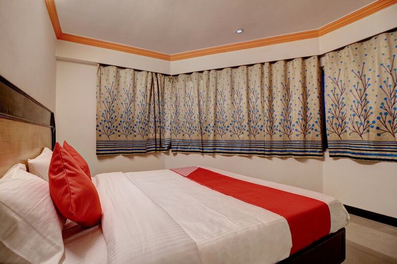 Spot On 47958 Hotel Sapphire Paradise