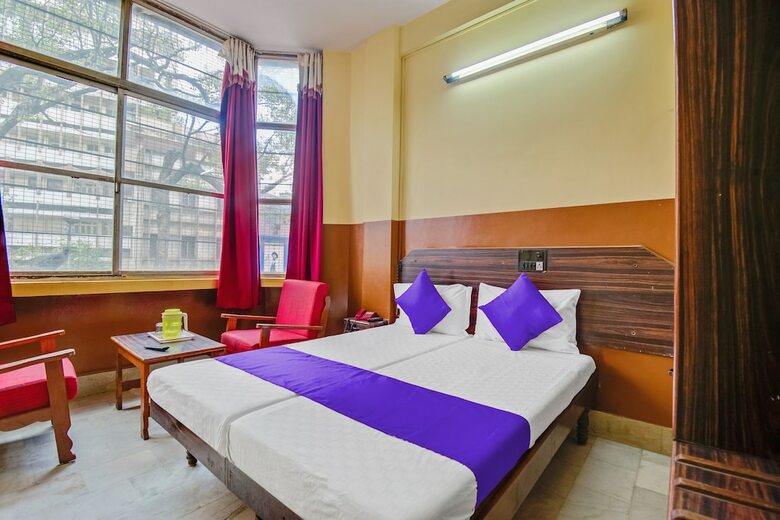 Spot On 48699 Hotel Pawan Sree Deluxe Lodge