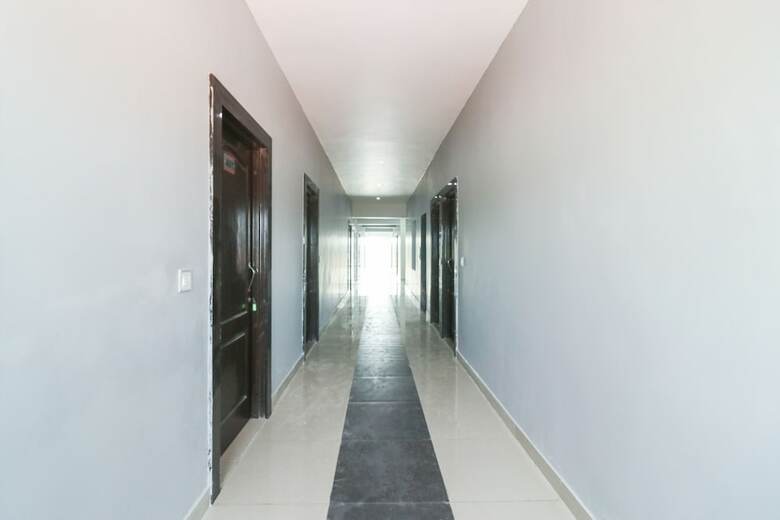 Hotel Oyo 49582 Jhanvi Yoga Dham