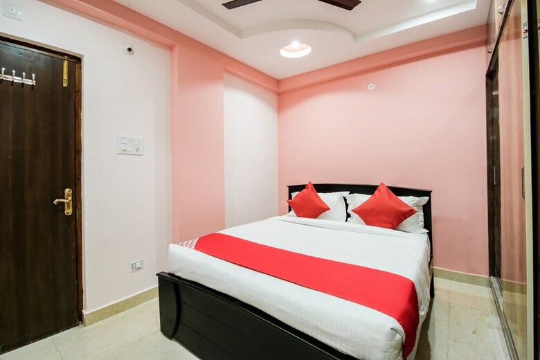 Hotel Oyo 37222 Kiran's Pride Service Apartment