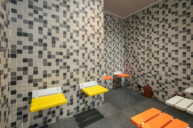 Anatole Hotel Hanoi