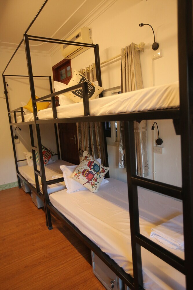 Hostal Next 68 Hostel