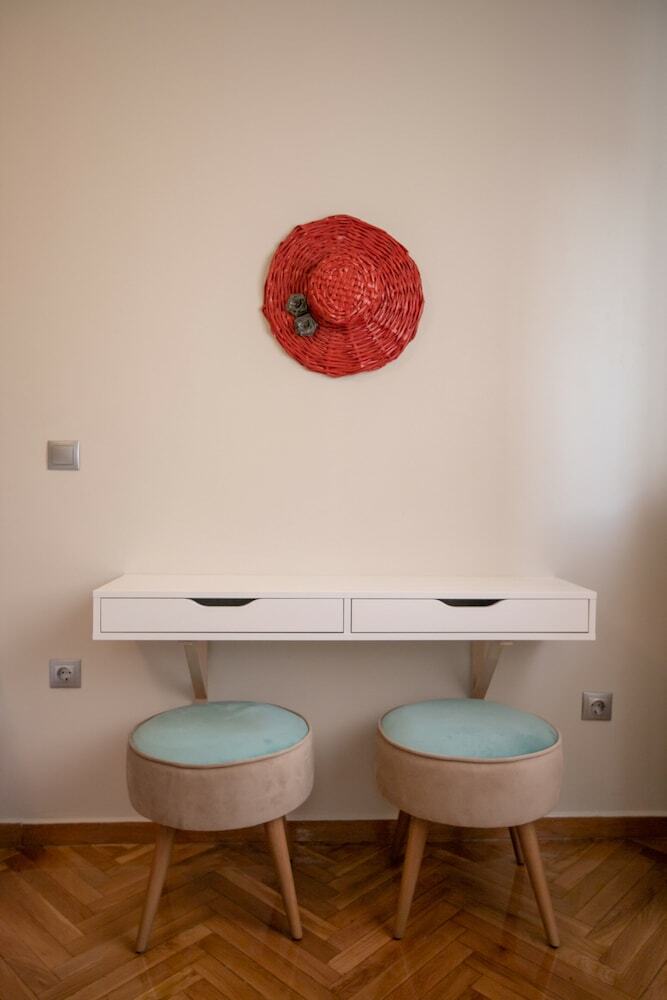 Luxurious 5 Bedroom-3 Bathroom Apartment 2- Athens