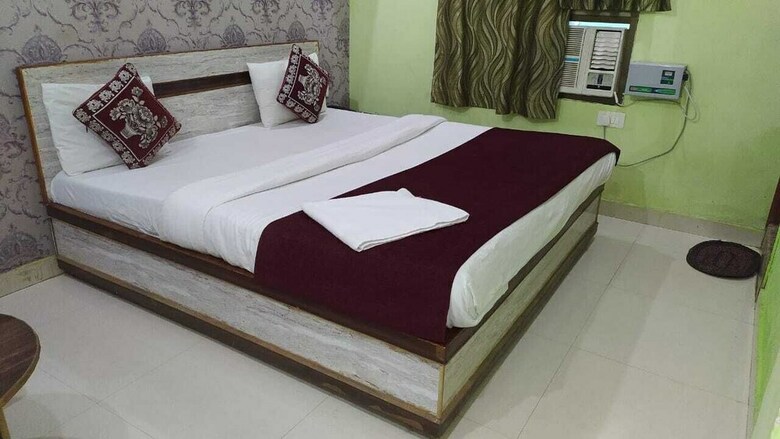 Hotel Adb Rooms Mahaveer International