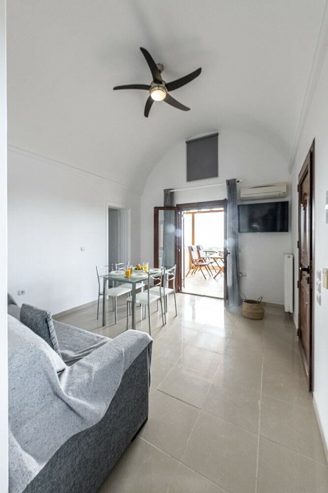 Apartamentos S&k Nayas Luxury Suite Santorini