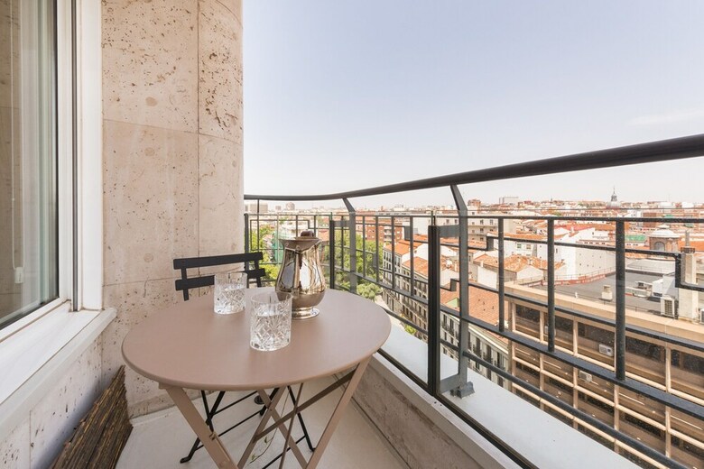 Luxurius Apartment With Huge Balcony At Plaza de Espa�a