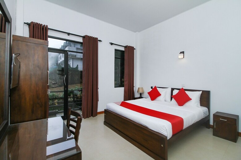 Oyo 511 Delphin Hotel
