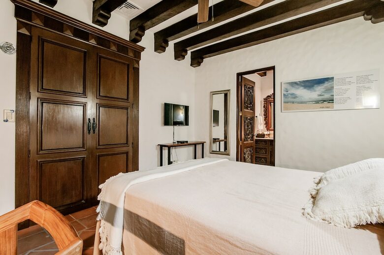 Hotel Casa Granada 24