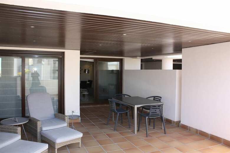 Two-bedroom Beach Apartment