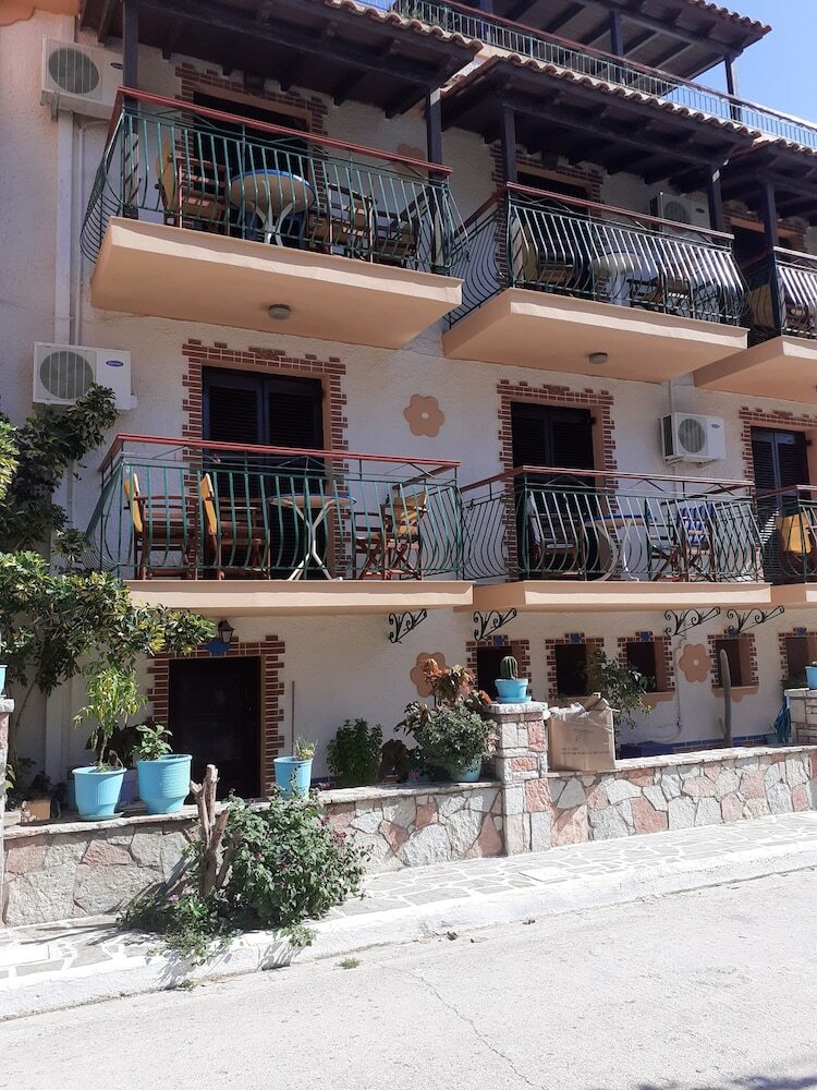 Aparthotel Medusa Studios