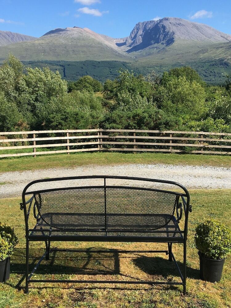 Bed & Breakfast Cushendall House