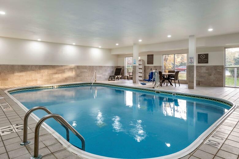 Hotel Comfort Suites Lexington