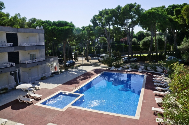Apartamentos Treumal Park