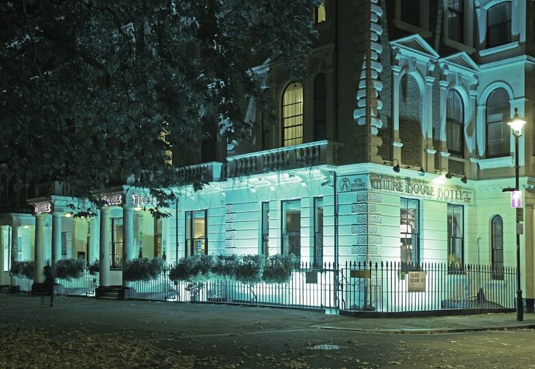 Hotel Mitre House