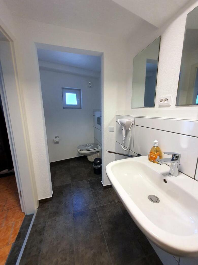 Hostal G�stehaus Schmidt