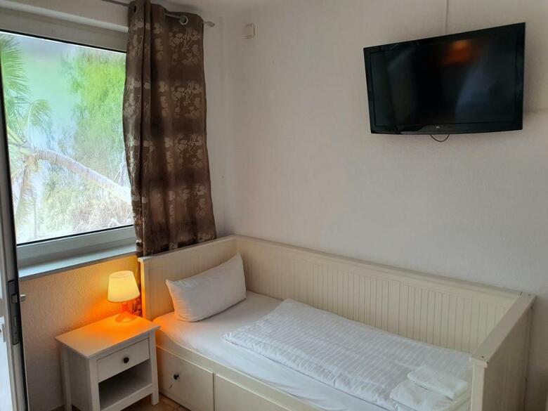 Hostal G�stehaus Schmidt