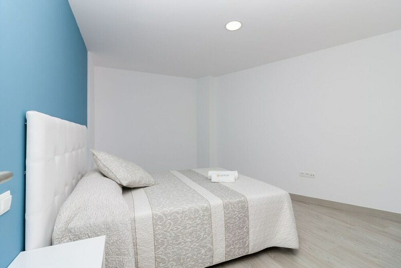 Torremolinos Pool And Garden Canovas Apartment