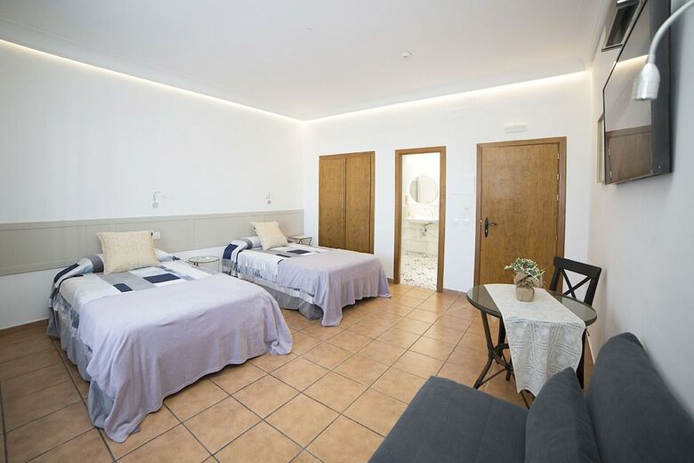 Hostal Koko Aeropuerto