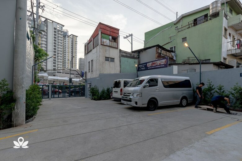Hotel Zen Premium Uptown Bgc