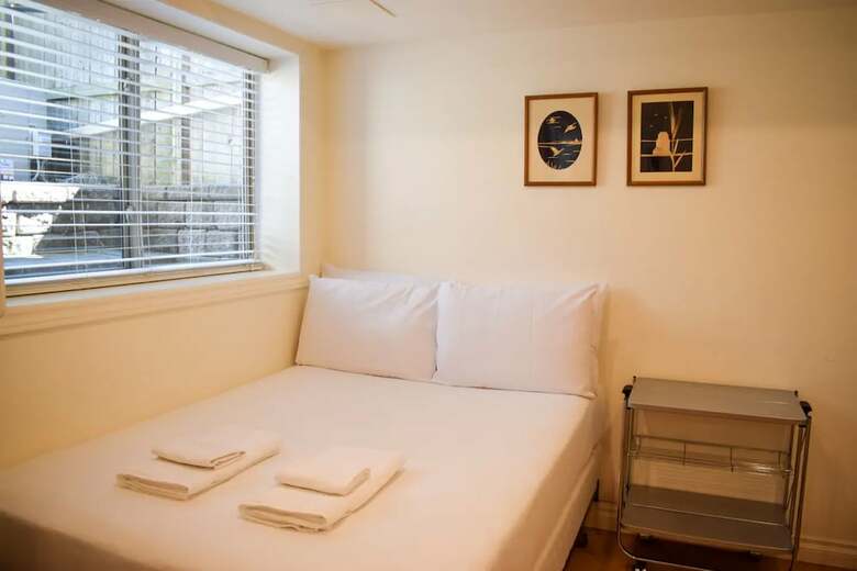 Apartamentos Spacious 1 Bedroom Lower-level Suite