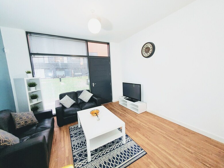 Solo Living - Townhouse Caryl Street