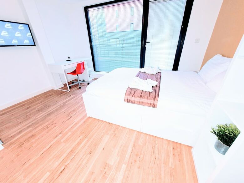 Solo Living - Townhouse Caryl Street