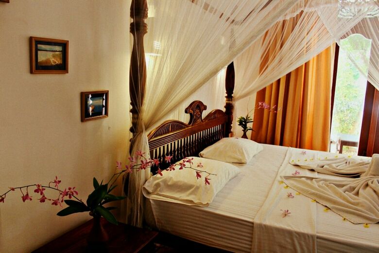 Hotel Sandali  Walauwa