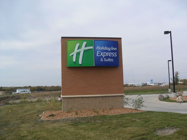 Hotel Holiday Inn Express And Suites Urbandale